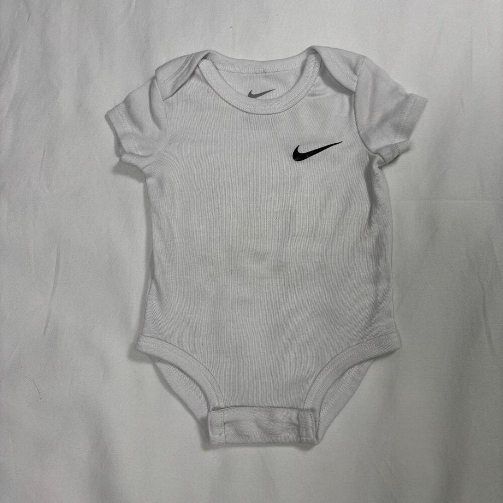NIKE baby onsie